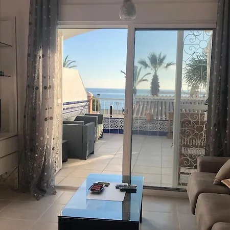 Holiday home Sea View Steps To *